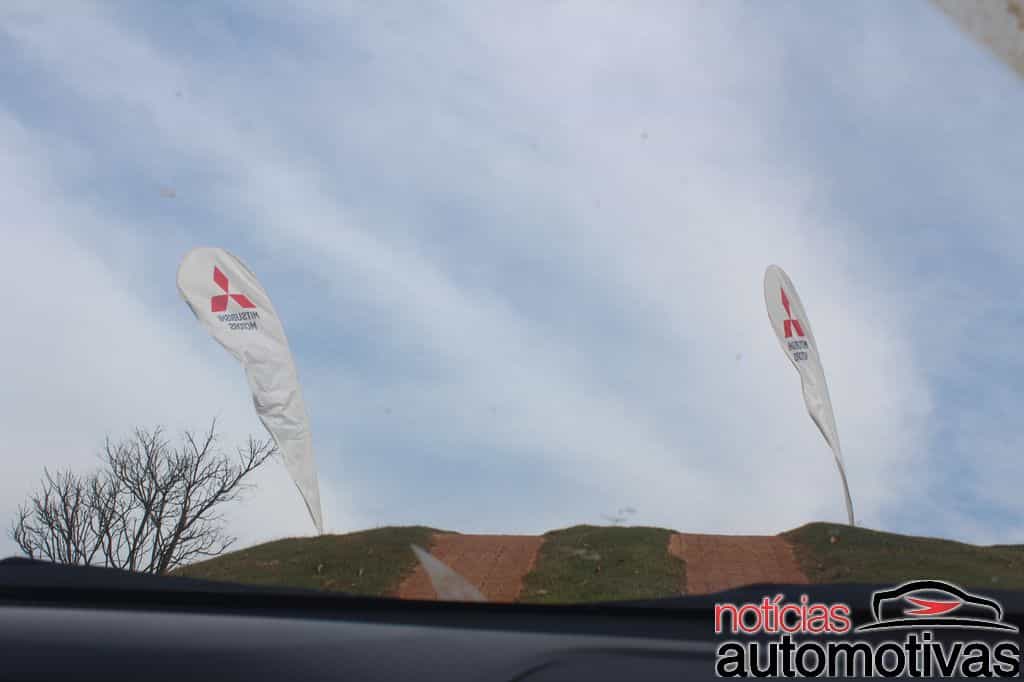 Mitsubishi L200 Sport / Pajero Sport 2.016/2.017 Mitsubishi-l200-triton-sport-2017-impressões-NA-53