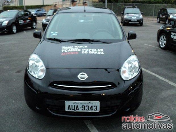 Nissan march em santos