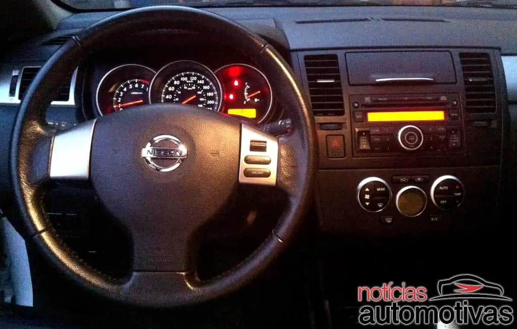 Nissan tiida opiniao #10