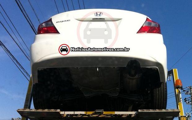 novo civic 2012 exclusivo japao 4 Exclusivo: Novo Civic 2012 em cegonha no Japão