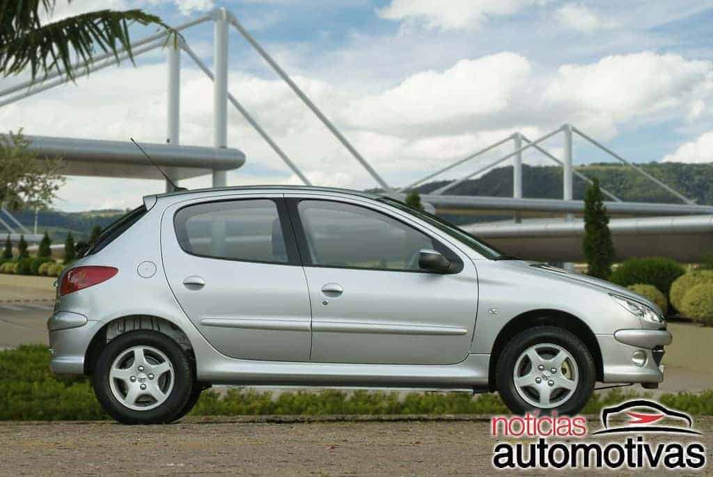 peugeot-206-brasil-4 Peugeot 206: história do hatch que cativou pelo visual e modernidade