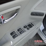 hyundai-azera-avaliacao-interior (9) hyundai azera avaliacao interior 9 150x150 Avaliação NA Hyundai Azera 2 Impressões do interior e qualidade de acabamento