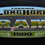 ram laramie longhorn 3 150x150 RAM 3500 Laramie Longhorn será vendida no Brasil por R$215.000   modelo chega via independente