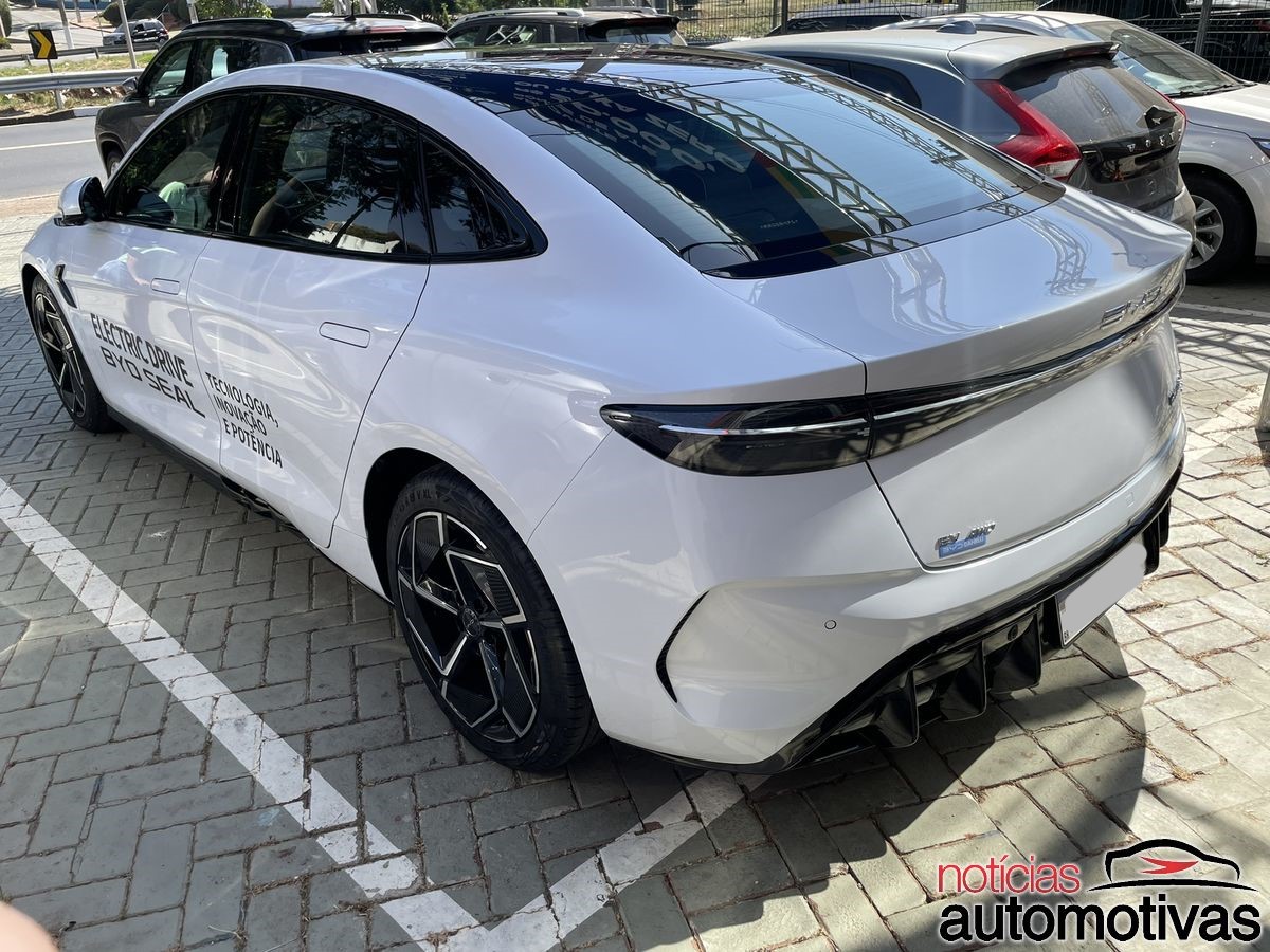 byd seal (7) byd seal (7)