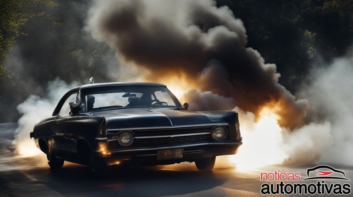 carro motor fundiu fumacao carro motor fundiu fumacao