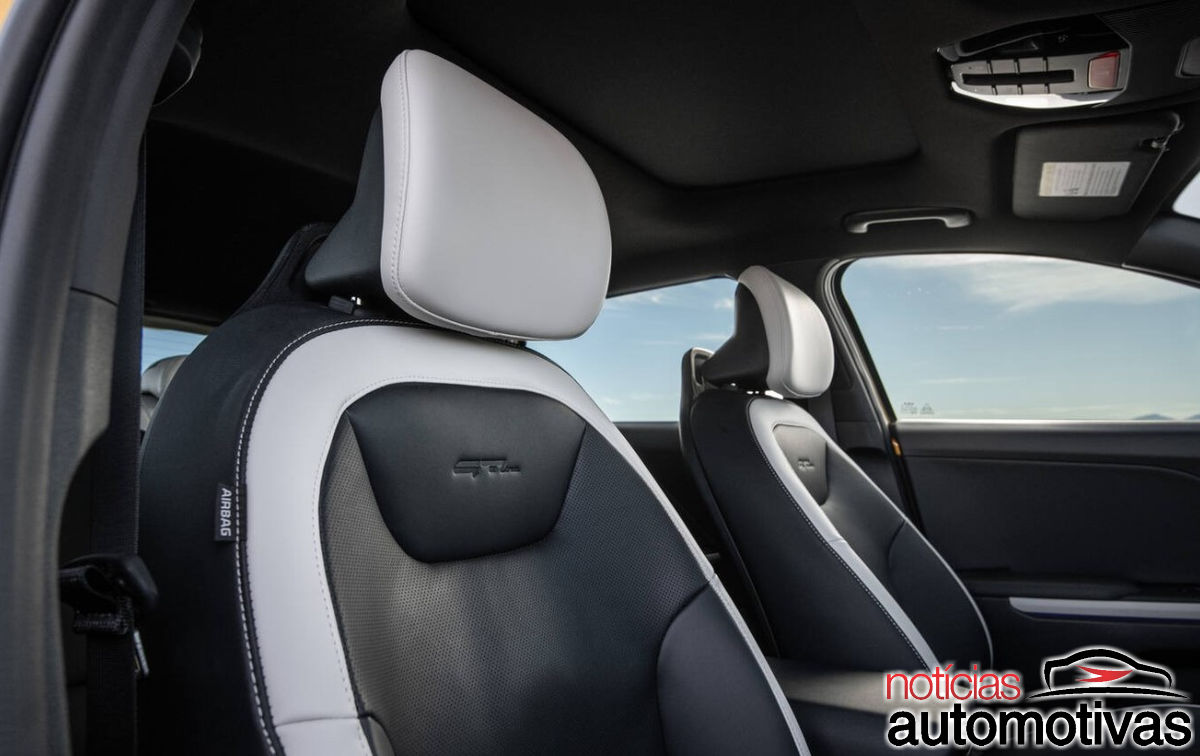 kia k4 hatchback 8 kia k4 hatchback 8