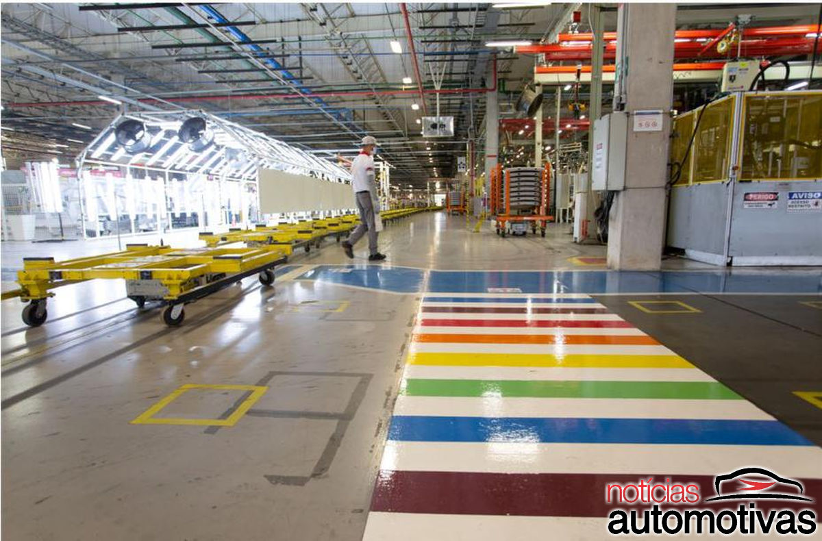 nissan resende 10 anos 4 nissan resende 10 anos 4