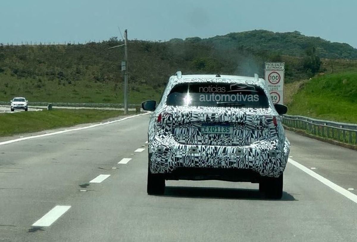 novo t cross flagra 6 novo t cross flagra 6