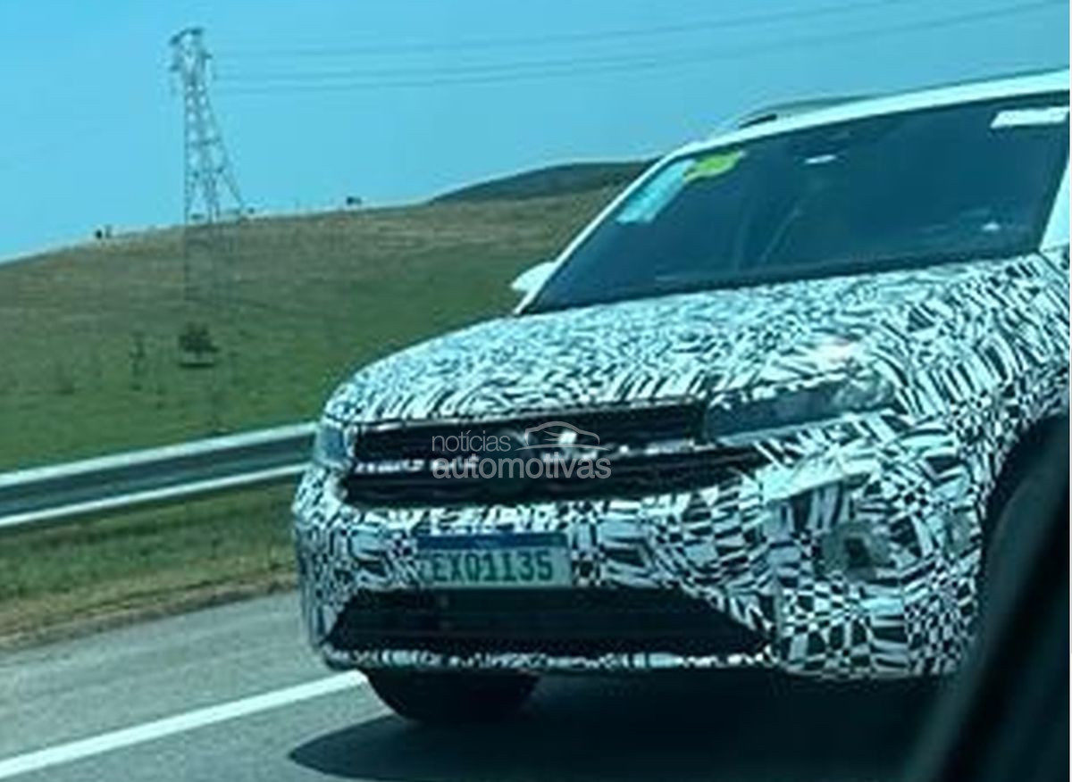 novo t cross flagra 8 novo t cross flagra 8