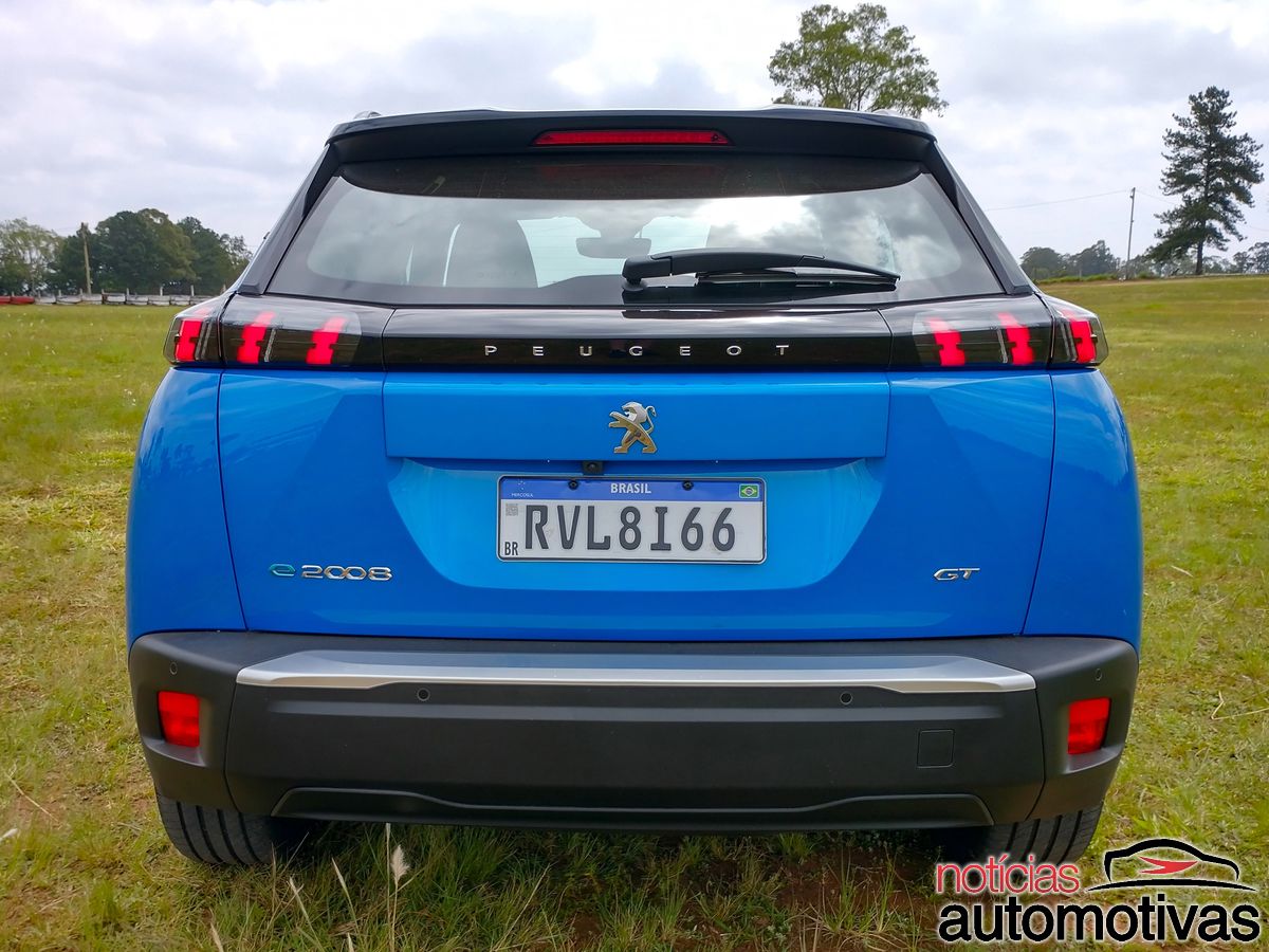 peugeot e 2008 (6) peugeot e 2008 (6)