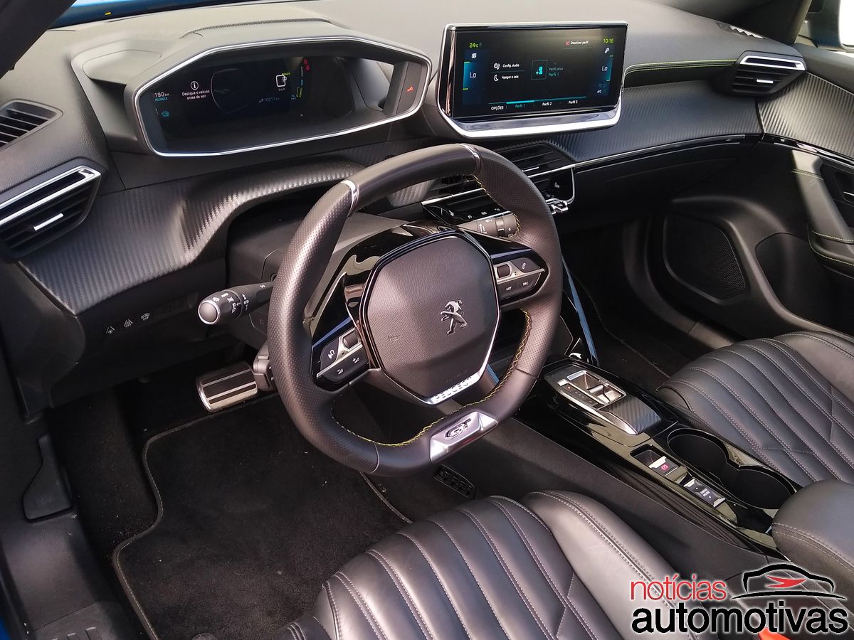 peugeot e 2008 (9) peugeot e 2008 (9)