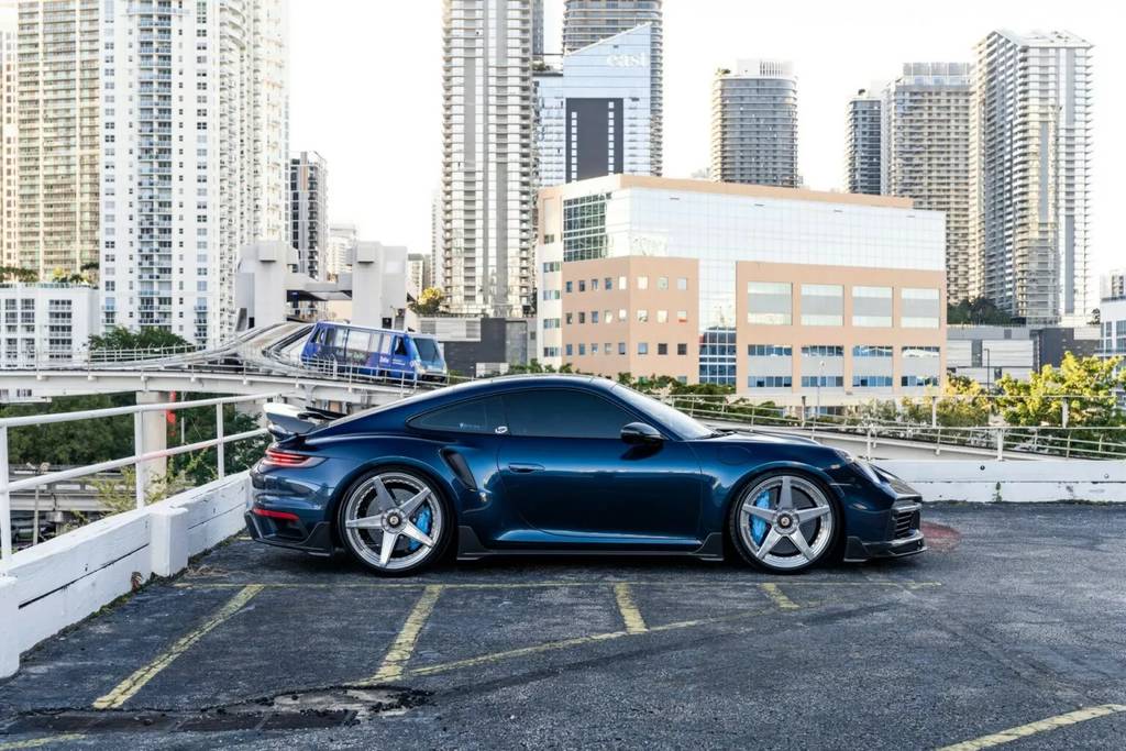 porsche 911 turbo s 1016 5 1