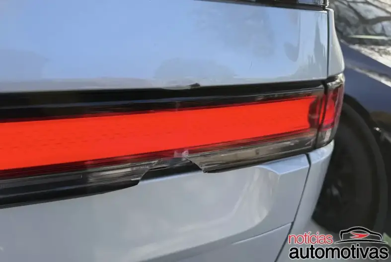rivian leve amassada (2)