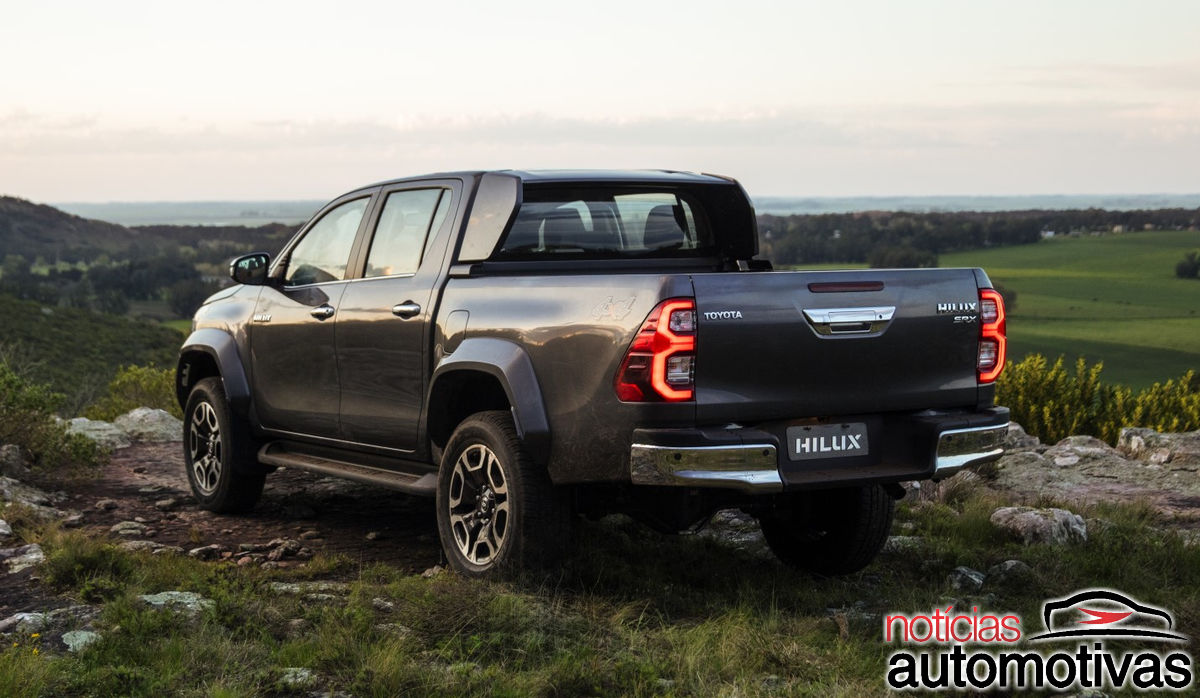 toyota hilux srx plus 2024 3 toyota hilux srx plus 2024 3