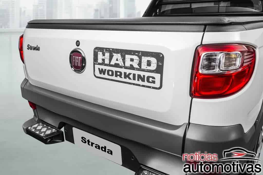 Fiat-Strada-Hard-Working-1.4-CS-2018-3 Fiat-Strada-Hard-Working-1.4-CS-2018-3 Fiat Strada 2018 ganha novos equipamentos; preços variam de R$ 47.250 a R$ 75.490