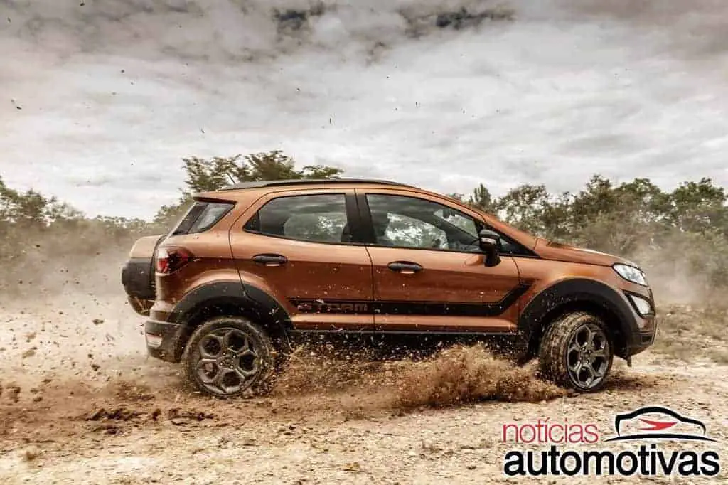 Ford-EcoSport-Storm-2018-oficial-2 Ford-EcoSport-Storm-2018-oficial-2 Por R$ 100 mil, Ford EcoSport Storm oferece visual exclusivo e tração 4x4