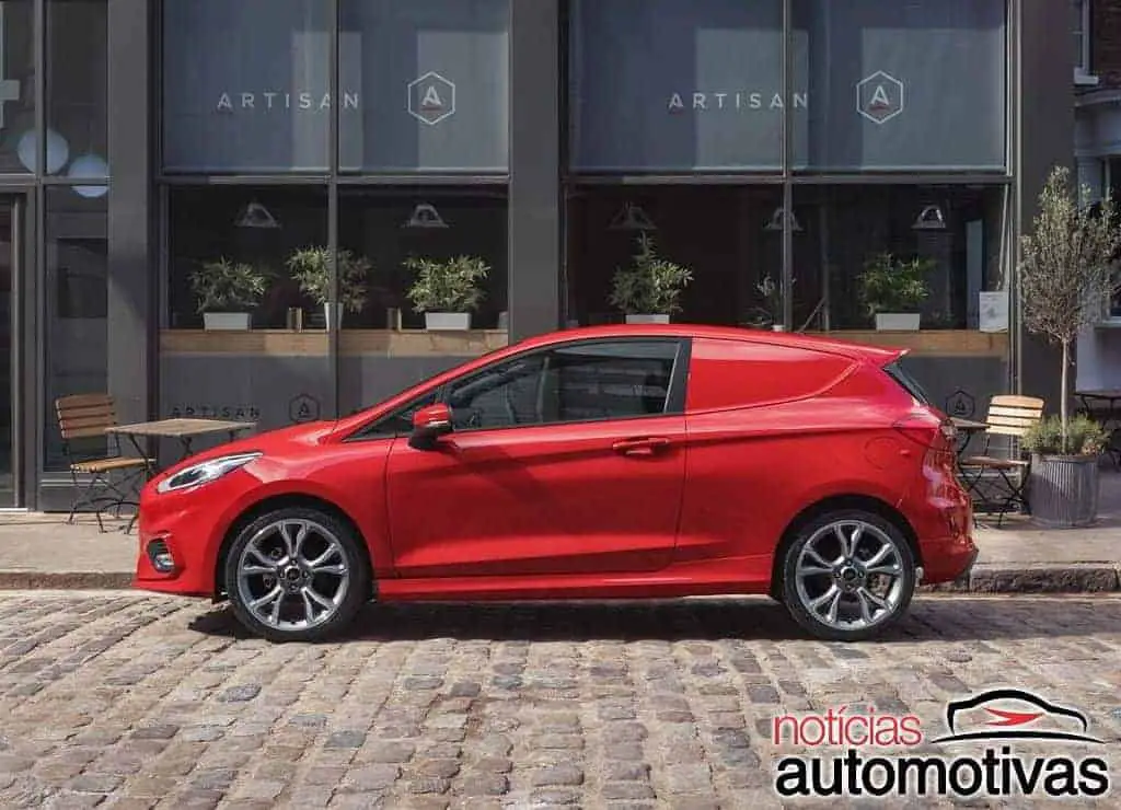 Ford-Fiesta-Van-2019-2 Ford-Fiesta-Van-2019-2 Ford Fiesta Van 2019 estreia como modelo comercial na Europa