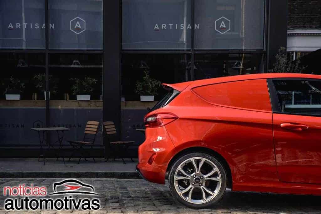 Ford-Fiesta-Van-2019-2 Ford-Fiesta-Van-2019-2 Ford Fiesta Van 2019 estreia como modelo comercial na Europa