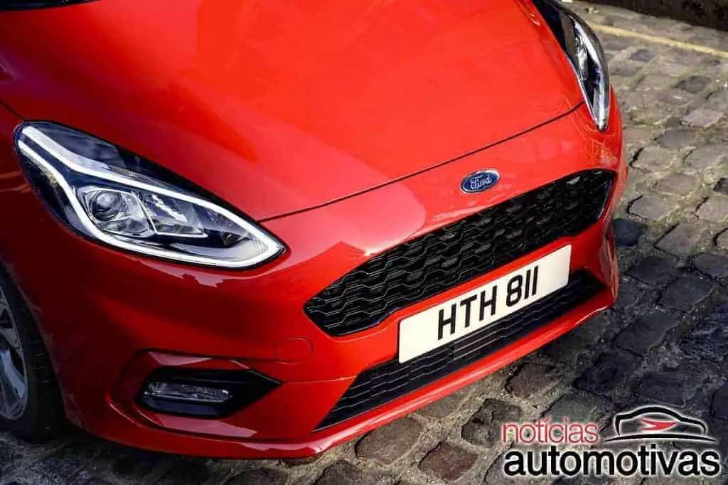 Ford-Fiesta-Van-2019-2 Ford-Fiesta-Van-2019-2 Ford Fiesta Van 2019 estreia como modelo comercial na Europa