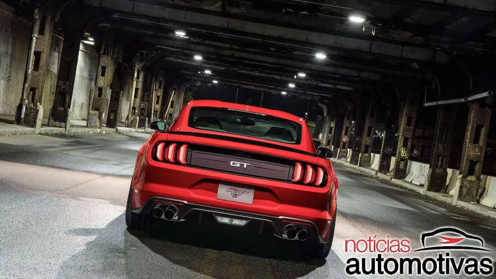 Ford-Mustang-GT-Performance-Pack-Level-2-7 Ford-Mustang-GT-Performance-Pack-Level-2-7 Mustang GT500 deve ganhar motor V8 Predator com mais de 650 cv