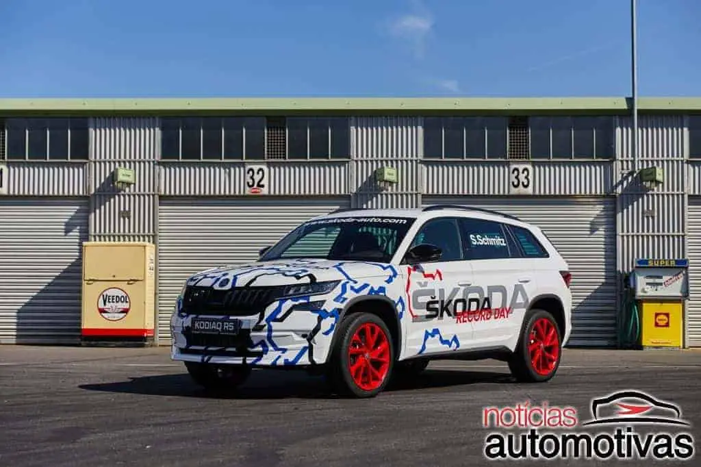 Skoda-Kodiaq-RS-em-Nürburgring-4 Skoda Kodiaq RS é o SUV de sete lugares mais rápido em Nürburgring