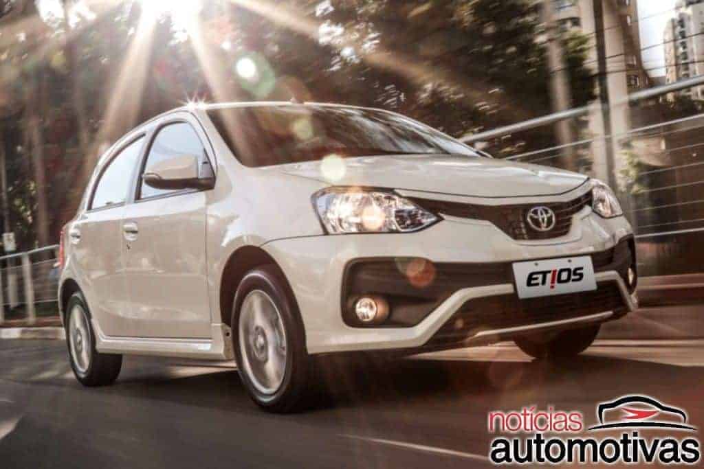 Novo Etios "2018" Toyota-Etios-2018-2