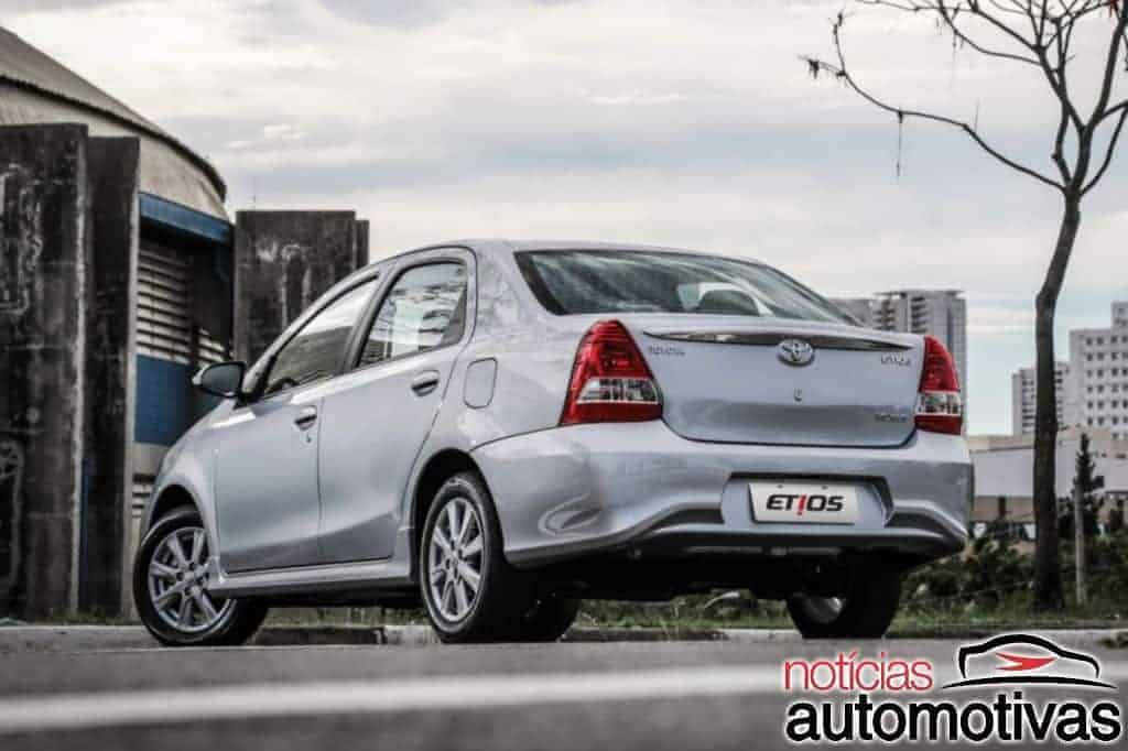 Novo Etios "2018" Toyota-Etios-2018-4