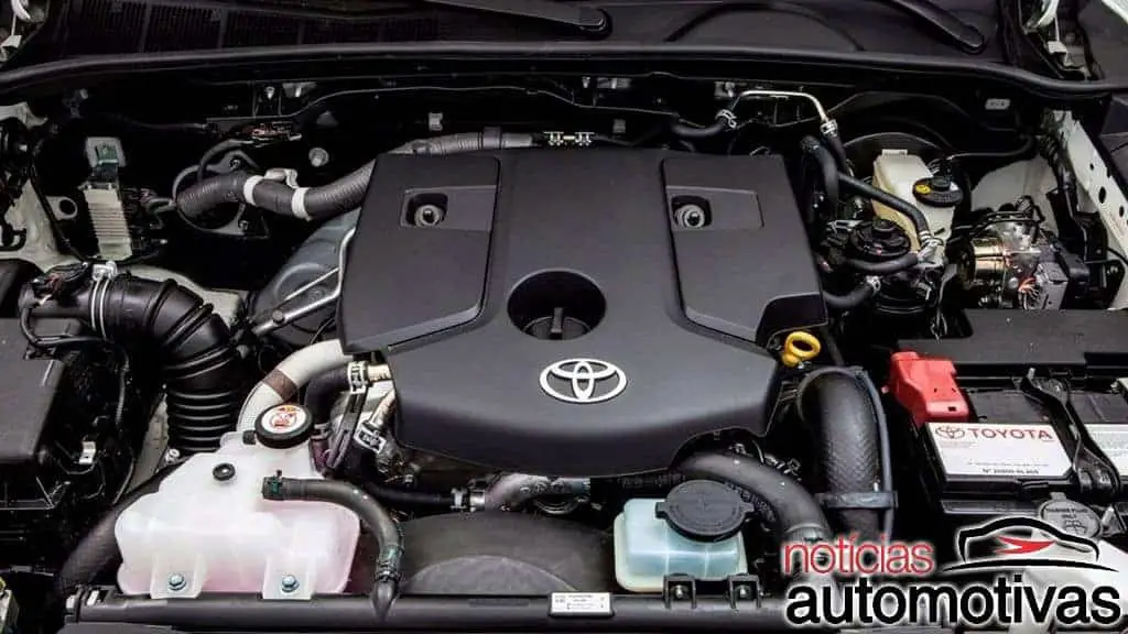 Toyota-Hilux-SR-Challenge-2018-28 Toyota-Hilux-SR-Challenge-2018-28 Toyota Hilux e SW4 2018 trazem novidades e partem de R$ 108.990