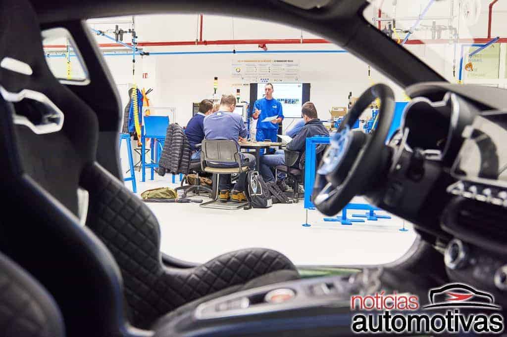 alpine-a110-produção-NA-6 alpine-a110-produção-NA-6 Alpine A110 começa produção em Dieppe e traz de volta clássico que virou brasileiro