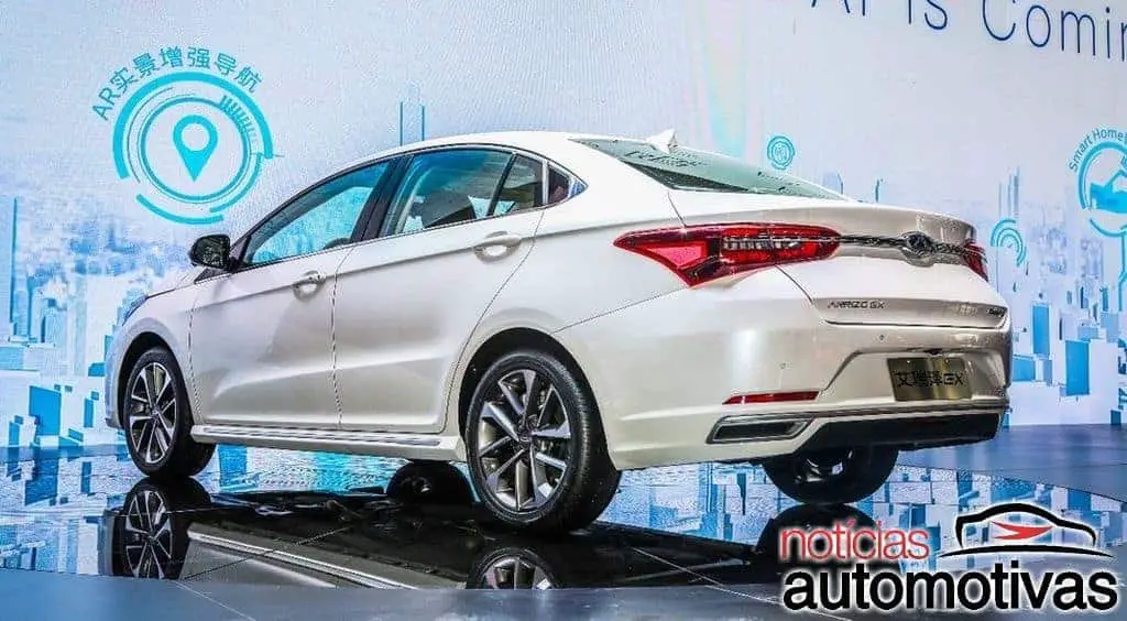 chery-arrizo-6-oficial-1-1024x564 chery-arrizo-6-oficial-1-1024x564 Chery Arrizo 6 aparece oficialmente em Pequim