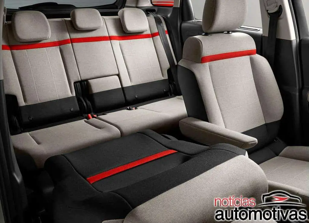 citroen-c3-aircross-2018-12 citroen-c3-aircross-2018-12 Citroën C3 Aircross 2018 tem patente registrada e deve chegar ao Brasil