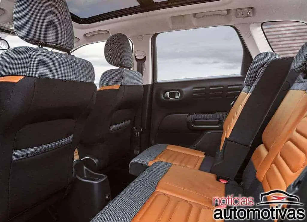 citroen-c3-aircross-2018-12 citroen-c3-aircross-2018-12 Citroën C3 Aircross 2018 tem patente registrada e deve chegar ao Brasil