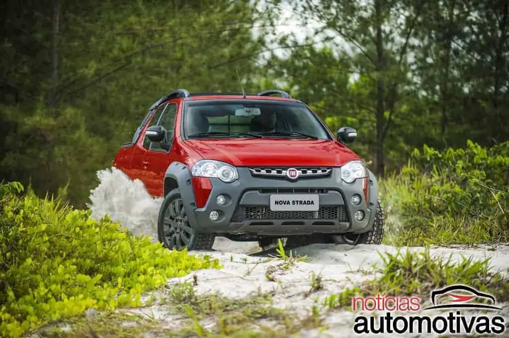 fiat-strada-2017-3 fiat-strada-2017-3 Fiat Strada 2018 ganha novos equipamentos; preços variam de R$ 47.250 a R$ 75.490