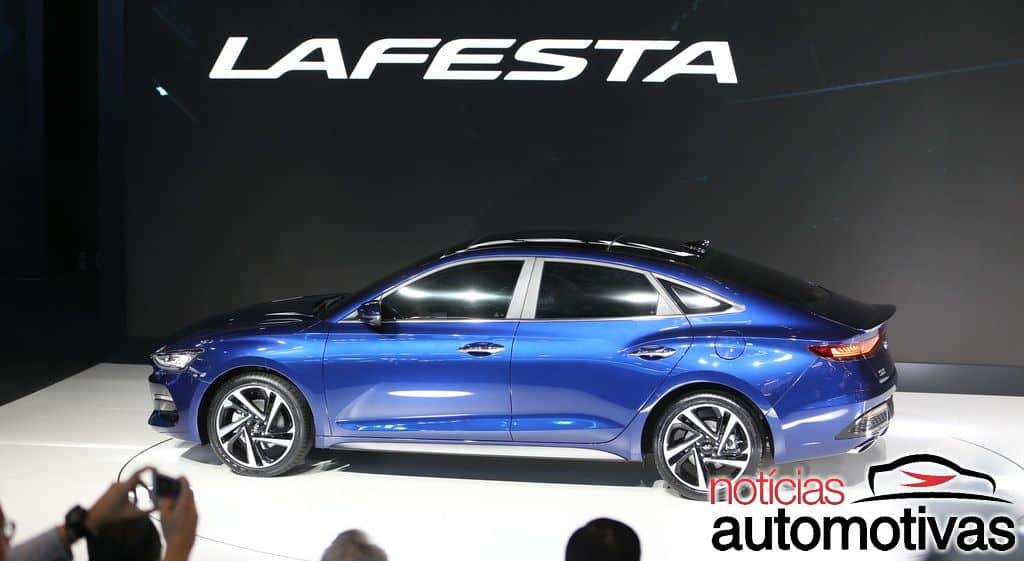 hyundai-lafesta-1-1024x576 hyundai-lafesta-1-1024x576 Hyundai Lafesta aposta em estilo fastback e agressividade para atrair jovens chineses