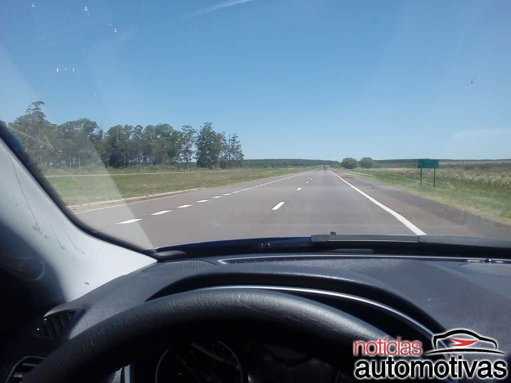 jeep-compass-argentina-29 jeep-compass-argentina-29 Jeep Compass Limited Diesel foi à Buenos Aires - Confira o desempenho do SUV