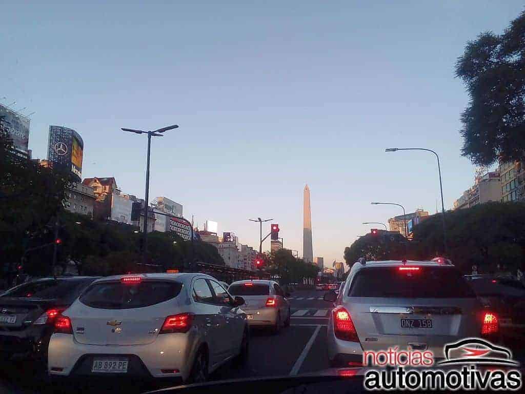 jeep-compass-argentina-29 jeep-compass-argentina-29 Jeep Compass Limited Diesel foi à Buenos Aires - Confira o desempenho do SUV
