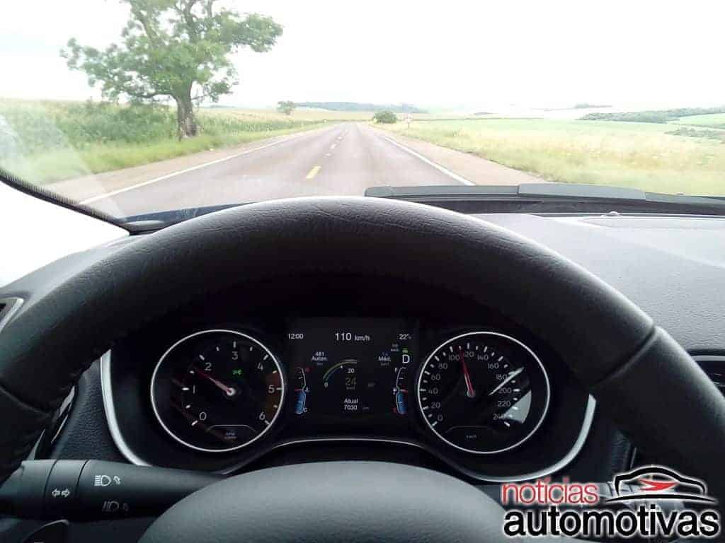 jeep-compass-argentina-29 jeep-compass-argentina-29 Jeep Compass Limited Diesel foi à Buenos Aires - Confira o desempenho do SUV