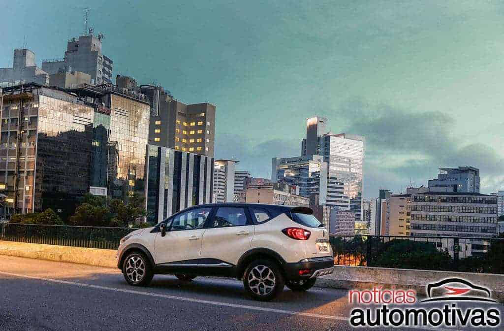 renault-captur-lançamento-NA-14 Renault Captur chega ao mercado nacional com preços a partir de R$ 78.900