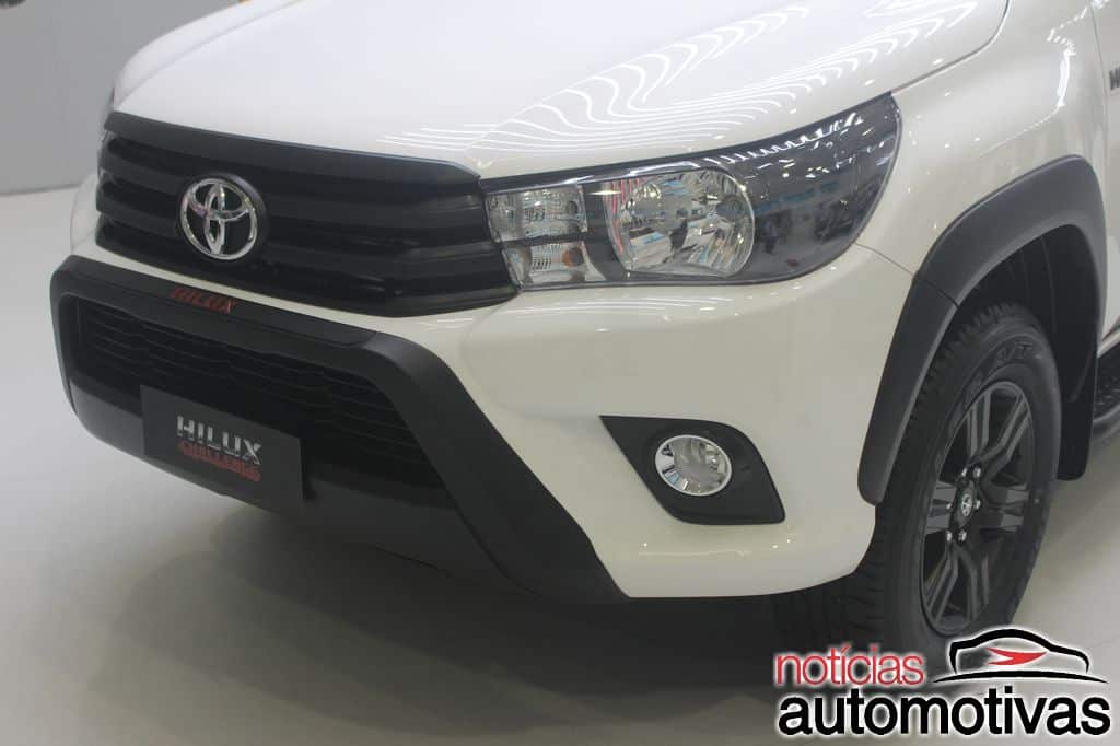 toyota-hilux-challenge-2018-NA-2 toyota-hilux-challenge-2018-NA-2 Toyota Hilux e SW4 2018 trazem novidades e partem de R$ 108.990