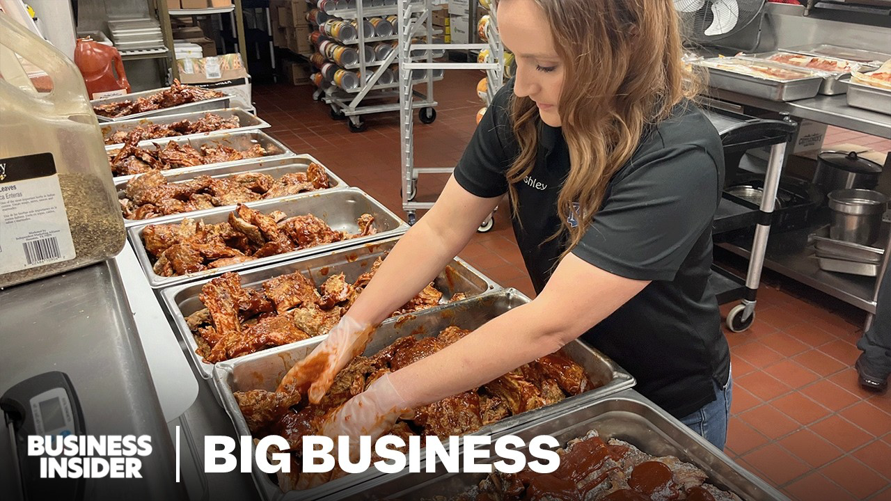How The World’s Biggest Truck Stop Makes 350,000 Meals A Year