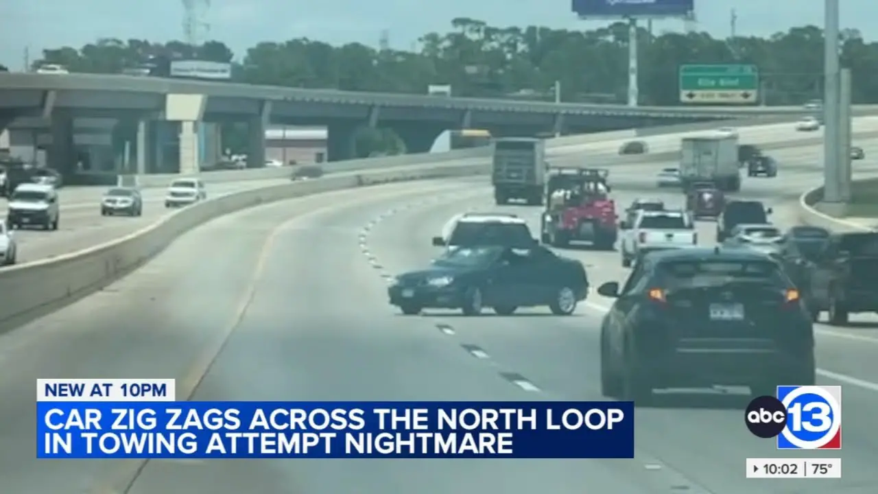 Dangerous towing incident causes chaos on North Loop freeway