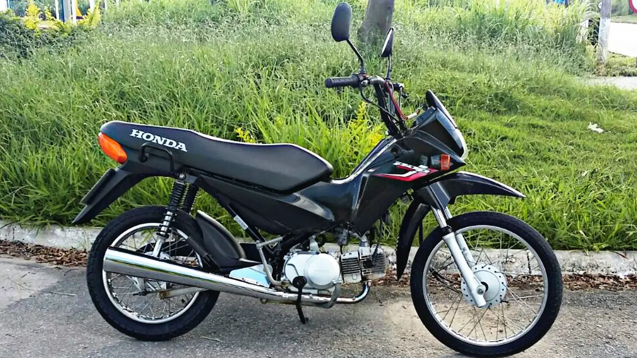 Rodolfinho da Z- Testando Honda POP 100.